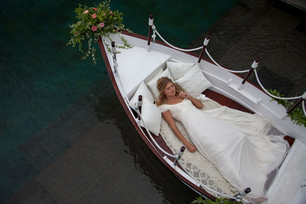 巴厘岛领先的婚庆团队提出水上婚礼新概念